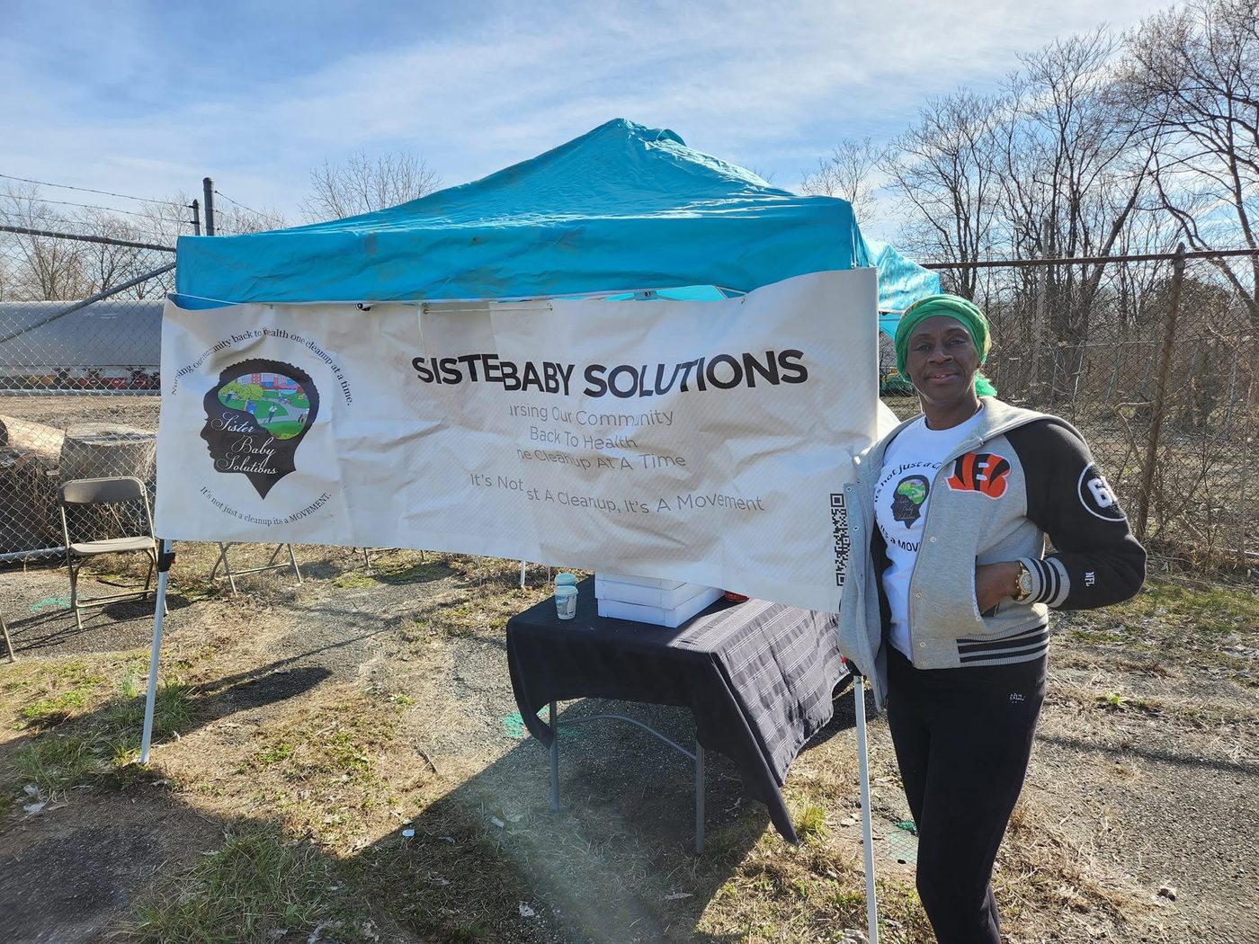 Sign-ups and outreach on site